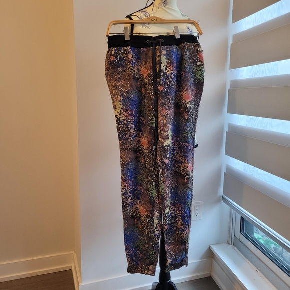 ONLY paint splattered style joggers - Picture 1 of 3